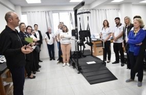 Centro de Reabilitação da Unoesc recebe doação de equipamentos
