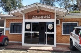 Preso em Treze Tílias homem condenado por dano ao patrimônio público 