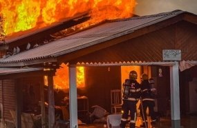Duas residências são atingidas por incêndio em Fraiburgo 