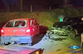 Três veículos se envolvem em grave acidente na SC-467 
