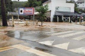 Chuvas voltam a causar transtornos em Treze Tílias