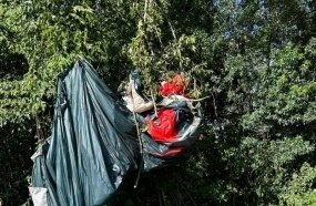 Piloto fica ferido após queda de parapente no Morro do Agudo 