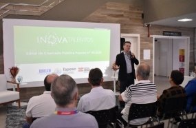 Empresários de Joaçaba e região conhecem o Programa Inova Talentos
