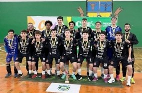 Equipe Sub-16 do Joaçaba Futsal é campeã regional da Olesc