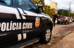 Operação policial cumpre mandados contra organização criminosa em SC e PR