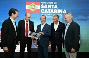 Governador apresenta novo Plano Aeroviário de Santa Catarina 