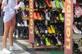 Com economia em alta, comércio de SC mostra confiança e planeja contratar