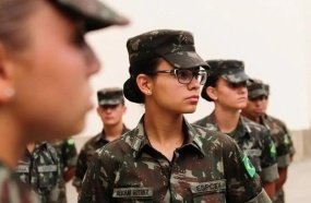 Mulheres poderão se alistar nas Forças Armadas a partir de janeiro