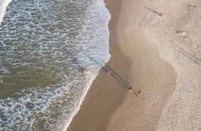 Relatório de balneabilidade indica praias próprias para banho em SC
