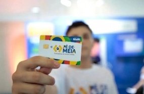 Pé-de-Meia começa a ser pago para estudantes nascidos em março e abril