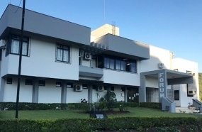 Padrasto é condenado a 48 anos de prisão por abusos sexuais e violência psicológica