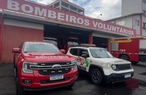 Homem leva facada no rosto durante briga com companheira