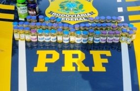 Médica é flagrada pela PRF transportando mais de 50 frascos de anabolizantes