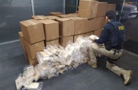 Operação mira responsáveis por carga de 1,3 tonelada de cocaína apreendida em SC