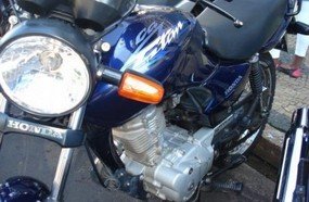Ladrão se arrepende e devolve motocicleta após furtá-la