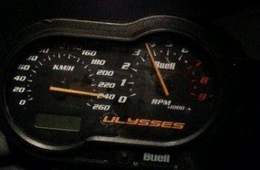 Após acidente velocímetro aponta velocidade de motocicleta
