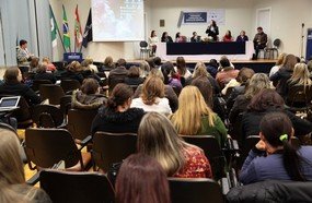 Professores de educação especial querem regulamentação da profissão