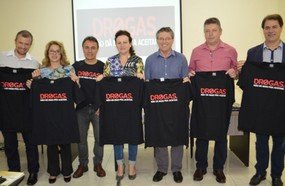 Campanha de combate às drogas é apresentada aos prefeitos da região