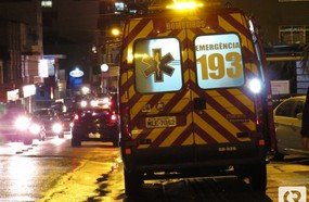 Acidente na Av. Santa Terezinha deixa motoqueiro machucado