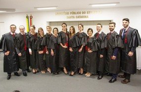 Ministério Público empossa 14 novos promotores de justiça