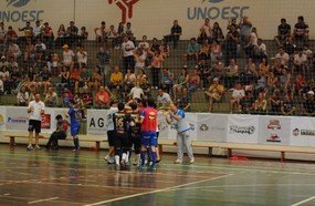 Joaçaba vence Pinhalzinho e se classifica às semifinais do Estadual