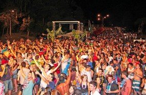 Noite no Hawaí acontece no mês de fevereiro em Piratuba