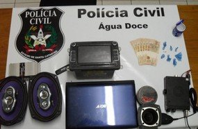 Três pessoas presas em operação contra o tráfico de drogas em Água Doce