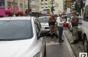 Acidente envolve veículo da Prefeitura de Joaçaba