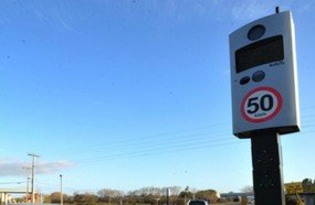 Três lombadas eletrônicas instaladas na BR-282