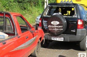 Engavetamento na Rua Santos Dumont em Herval d´Oeste