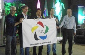 Está acesa a chama dos Jogos Abertos de Santa Catarina 2015