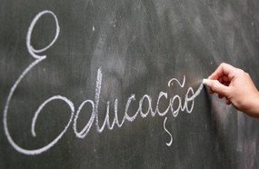 Governo prorroga edital de contratação de professores ACTs