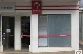 Lacre violado: quase R$ 80 mil foram levados do autoatendimento do Bradesco
