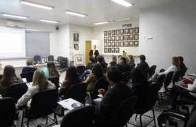 1º Emprego foi tema de encontro promovido por núcleo da Acioc