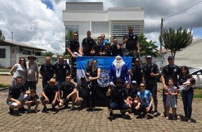 Natal Solidário: gremistas de Catanduvas entregam de donativos