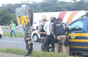 OAB emite nota de repúdio contra ação da PRF