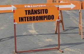 Trânsito será interrompido para novas detonações de rochas