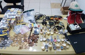 Presos elementos que furtaram relojoaria e mercado na região