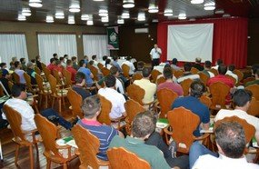 Tirol promove capacitação e homenageia colaboradores