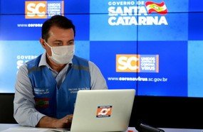 Leis proíbem demissão de ACTs e cortes de água e luz