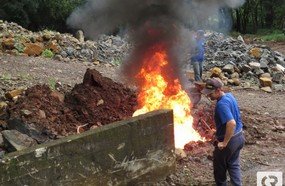 Polícia queima 10 kg de drogas em Luzerna