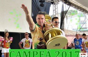 Hoje quem reluz é ela: Aliança é penta no Carnaval de Joaçaba