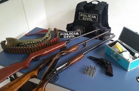 Polícia apreende armas de fogo e prende três elementos em Tangará