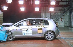 Golf produzido no Brasil recebe nota máxima em teste de colisão
