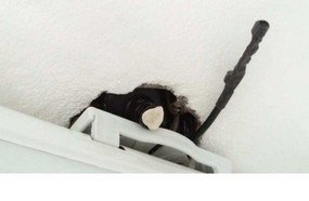 Dentista encontra câmera e escutas em consultório de posto de saúde