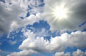 Fim de semana com sol, calor e pancadas de chuva