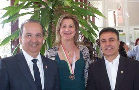 Servidora da SDR Joaçaba é homenageada com a Medalha de Mérito Funcional