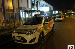 Elementos tentam furtar veículos de uma concessionária em Joaçaba