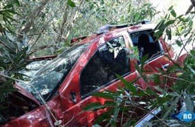 Avó e neta escapam ilesas de acidente no interior de Ouro