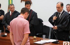 Defesa consegue redução da pena do jardineiro que matou Mariane